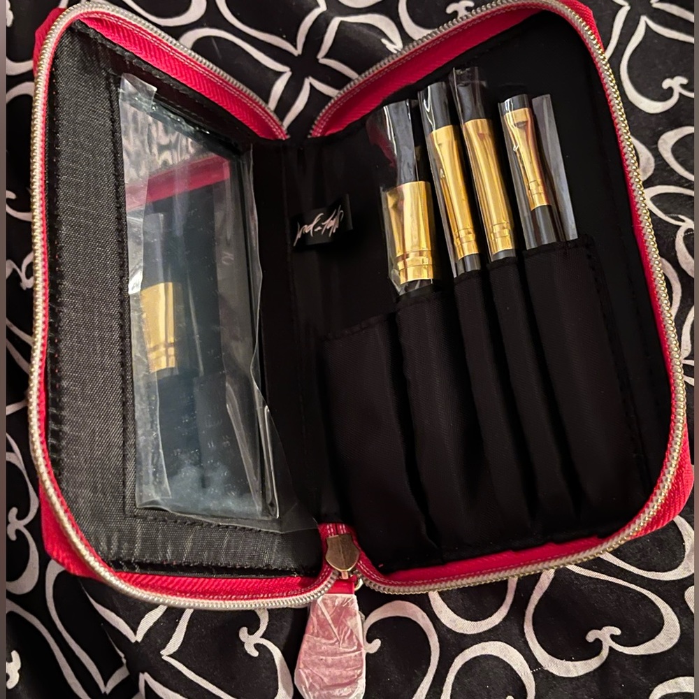 Lord and Taylor Makeup Bag and Brushes with Mirror